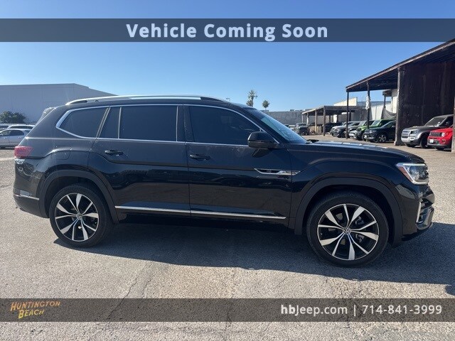 2024 Volkswagen Atlas SEL Premium R-Line photo 4