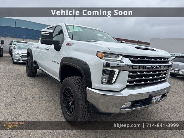 2021 Chevrolet Silverado 2500HD LTZ photo 3