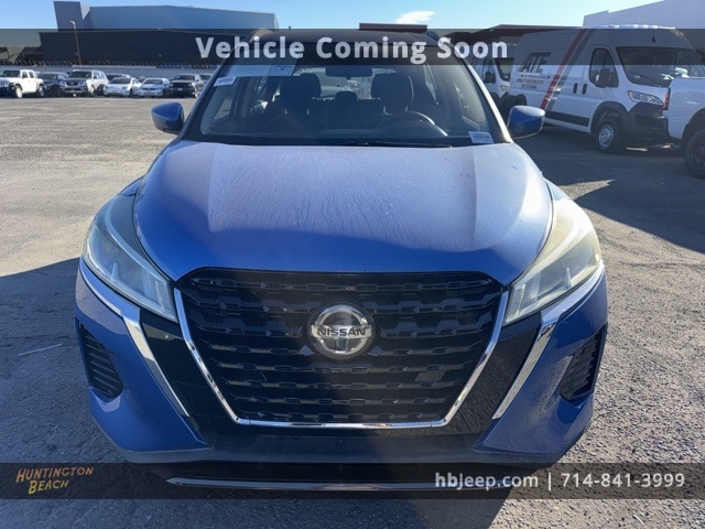 Used 2021 Nissan Kicks SV with VIN 3N1CP5CV1ML478761 for sale in Huntington Beach, CA