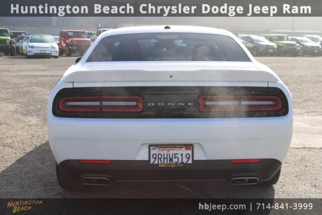 2021 Dodge Challenger GT photo 4