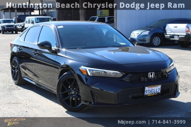 2025 Honda Civic Sport's photo