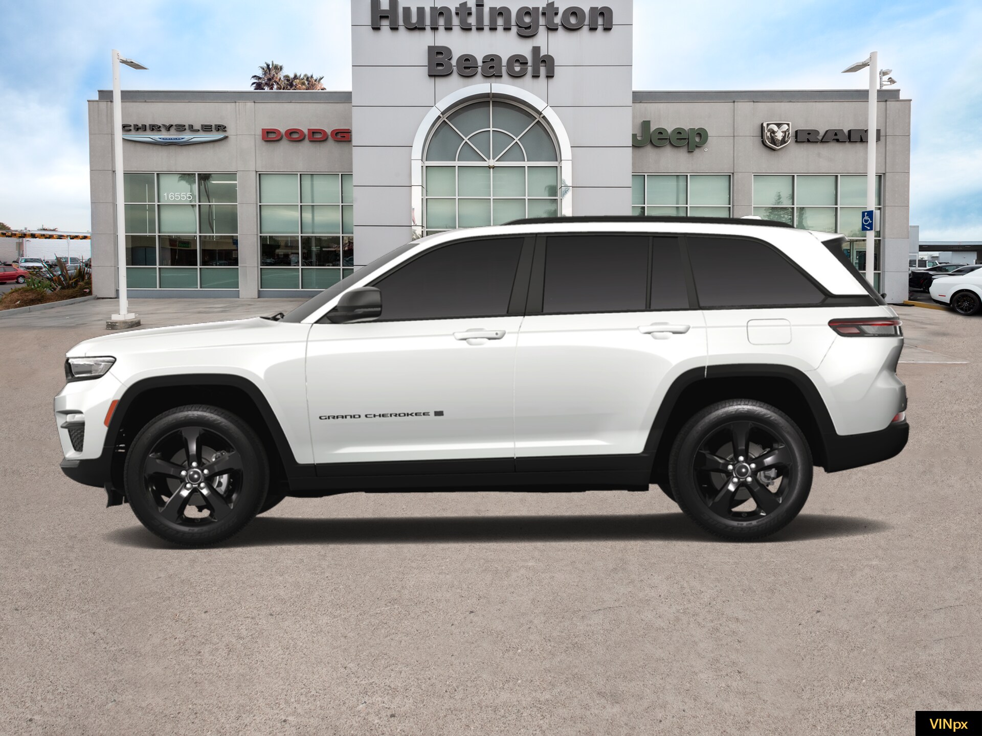 2025 Jeep Grand Cherokee Limited photo 3