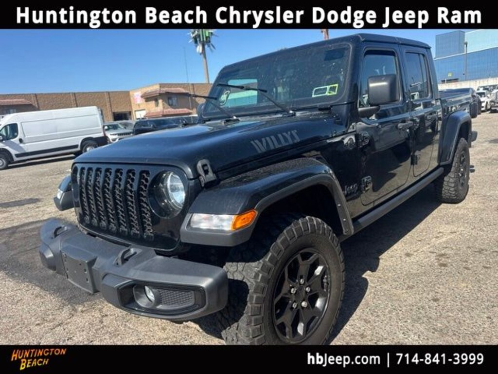 Used 2023 Jeep Gladiator Willys Truck