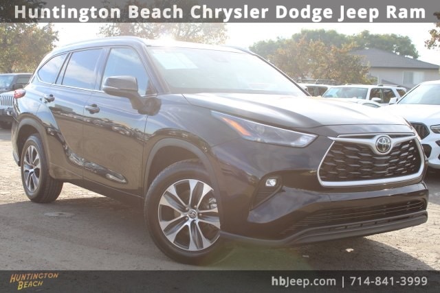 2022 Toyota Highlander XLE's photo