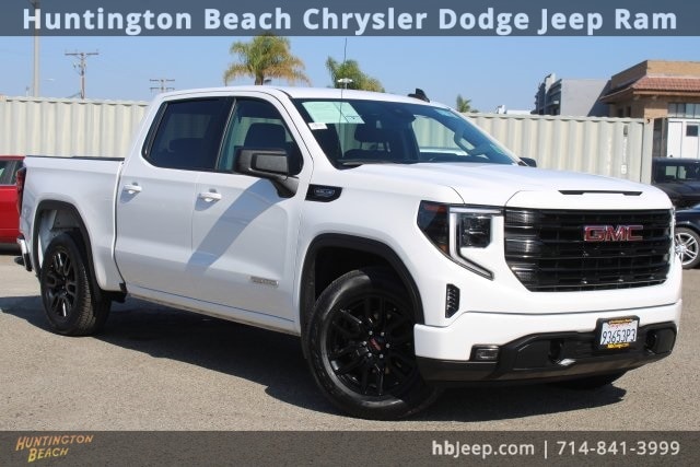 2022 GMC Sierra 1500 Elevation's photo