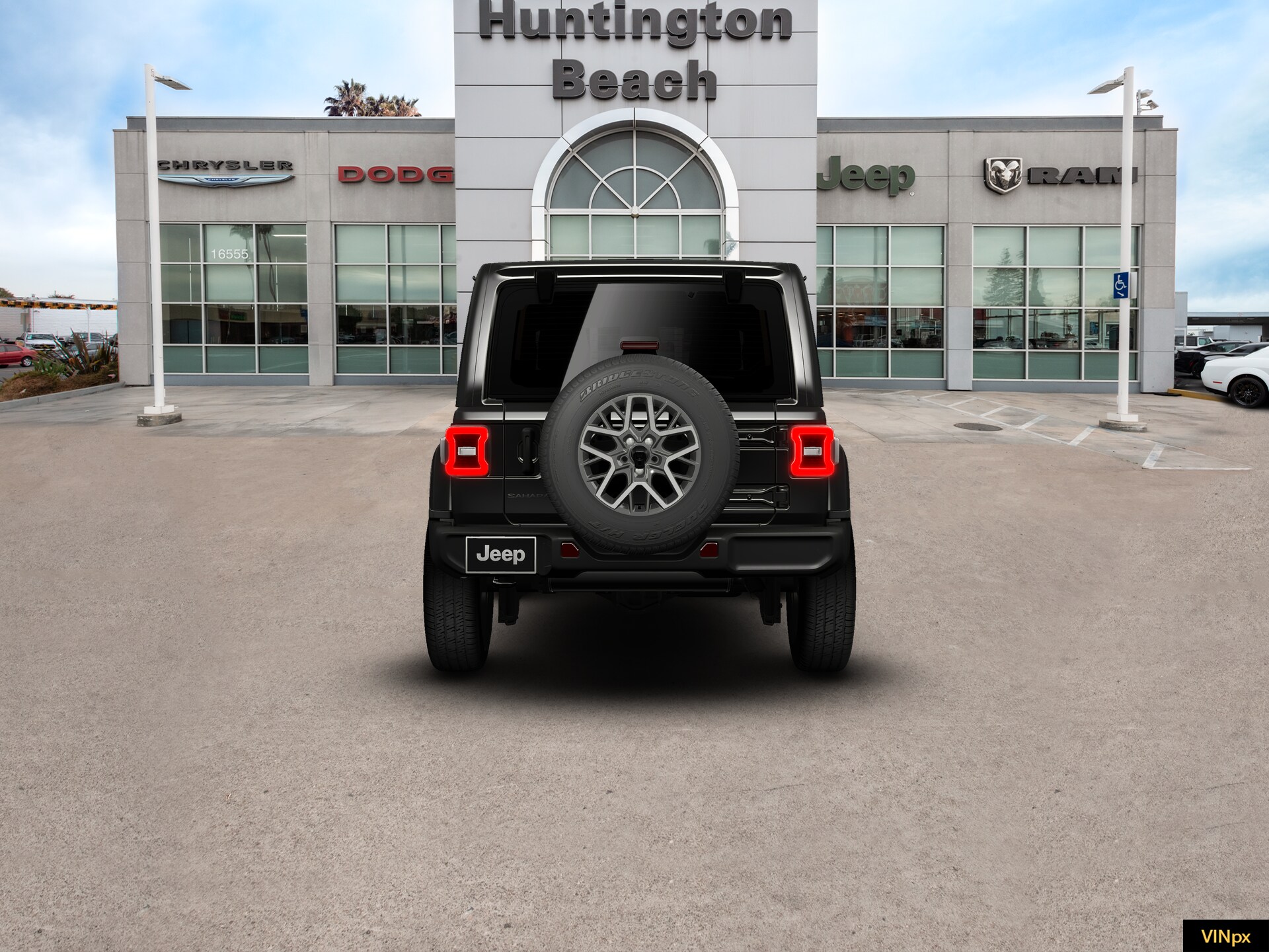 2026 Jeep Wrangler Sahara photo 4