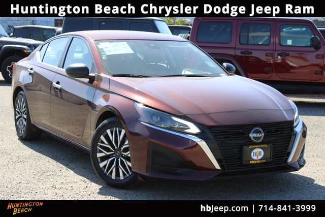 2024 Nissan Altima SV