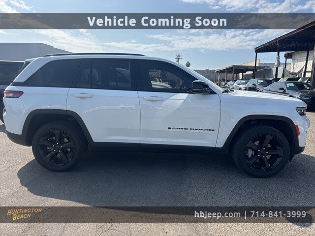 2023 Jeep Grand Cherokee Limited photo 4