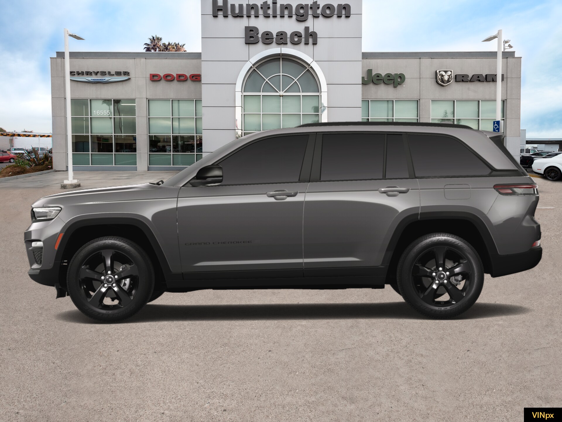 2025 Jeep Grand Cherokee Limited photo 3