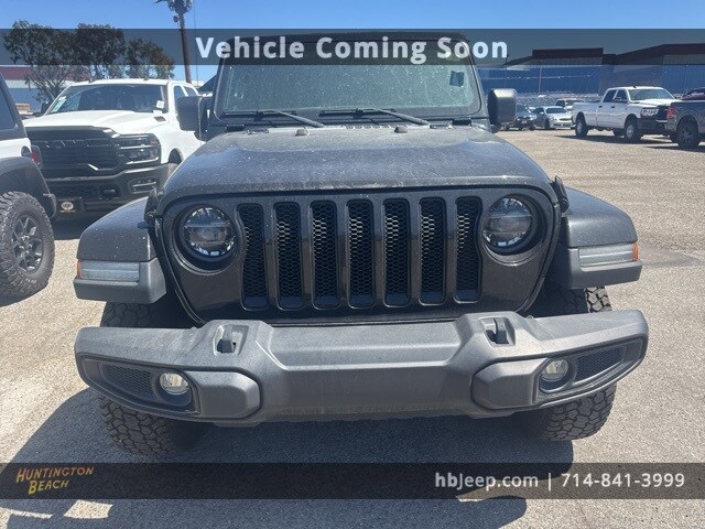 2021 Jeep Wrangler Unlimited Sahara Altitude photo 2