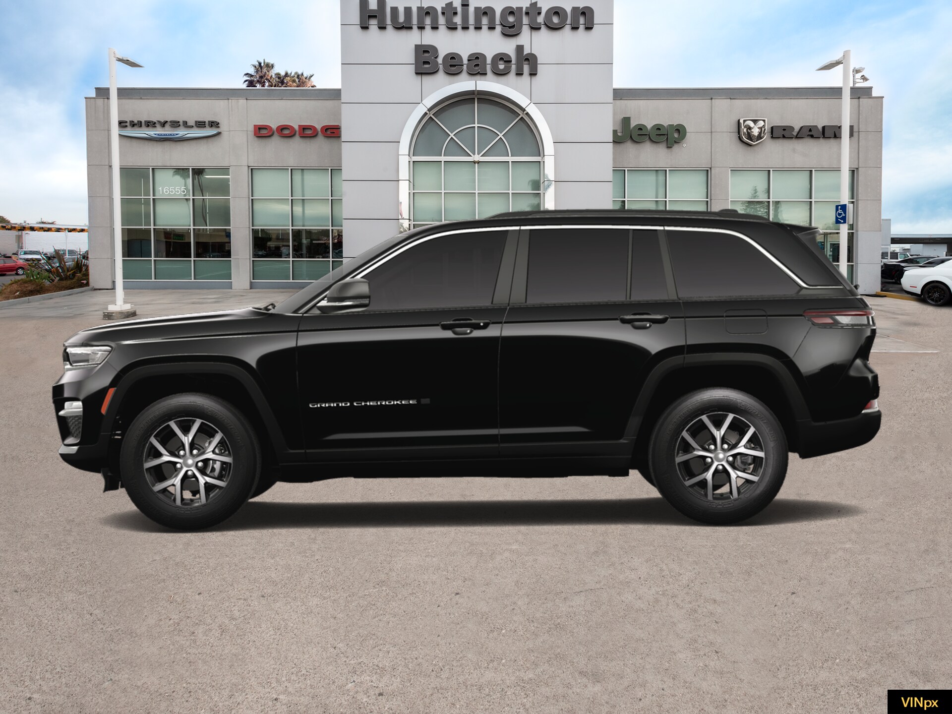 2025 Jeep Grand Cherokee Limited photo 3