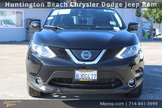 2019 Nissan Rogue Sport SL photo 2
