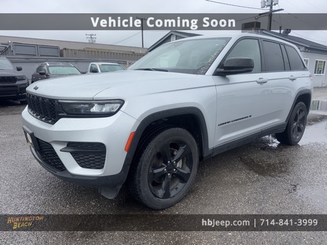 2023 Jeep Grand Cherokee Altitude's photo