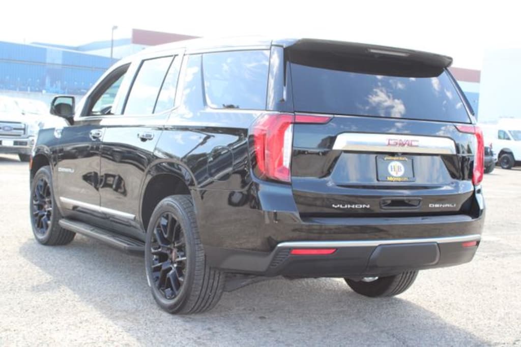 Used 2022 GMC Yukon Denali SUV
