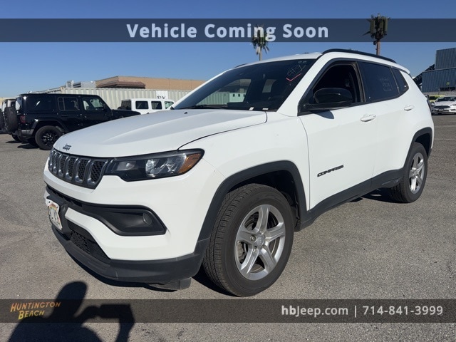 2023 Jeep Compass Latitude's photo
