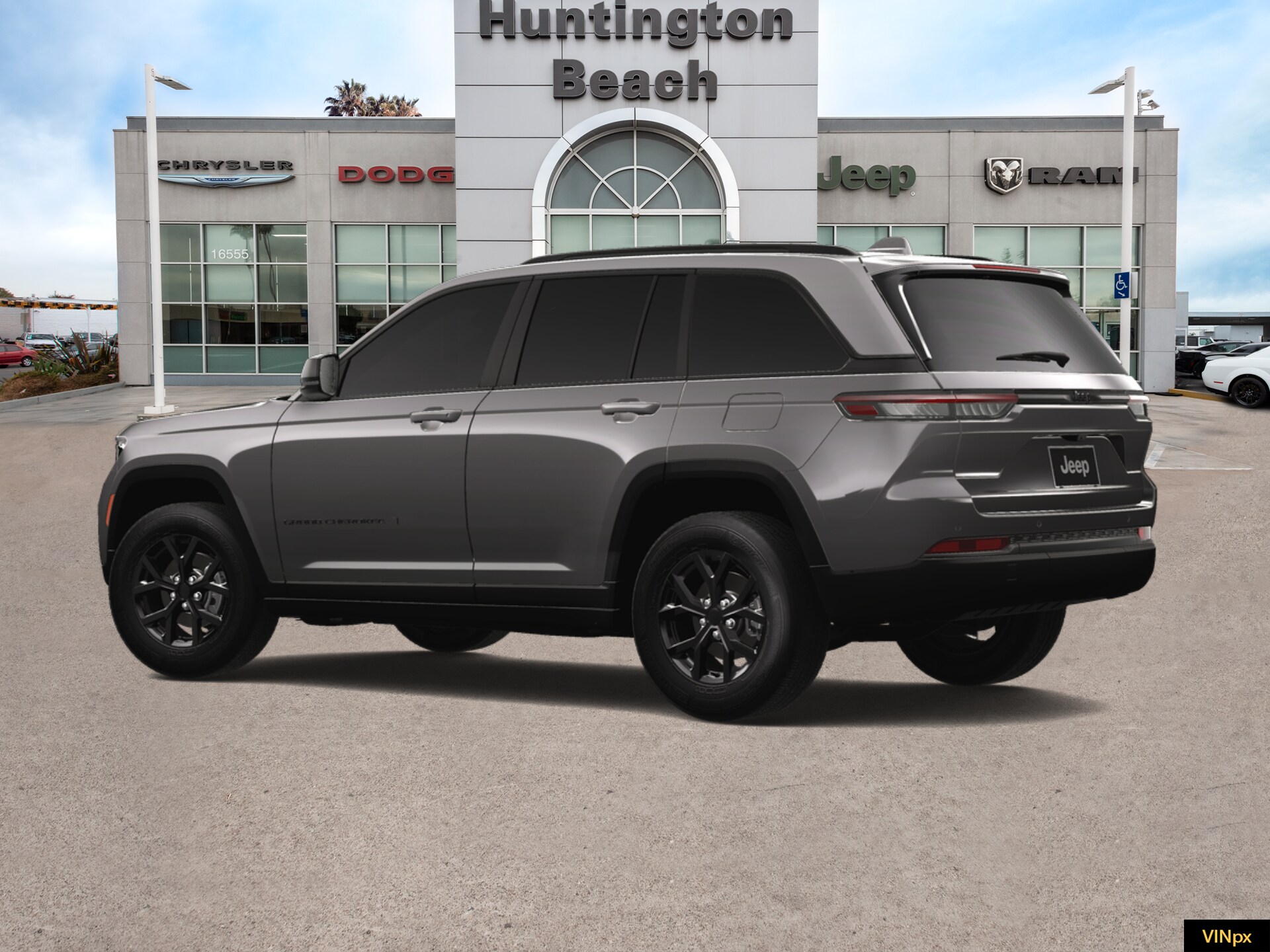 2025 Jeep Grand Cherokee Altitude photo 4