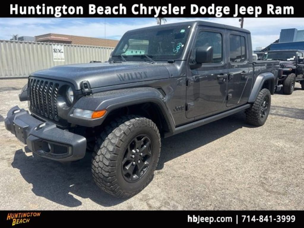 Used 2023 Jeep Gladiator Willys Truck