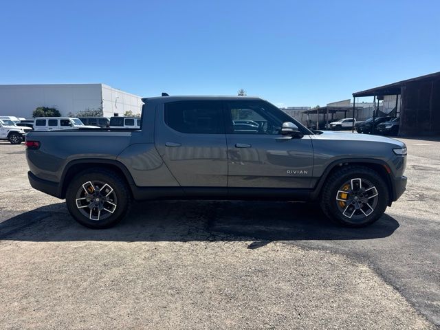 Used 2022 Rivian R1T Adventure with VIN 7FCTGAAA0NN016466 for sale in Huntington Beach, CA