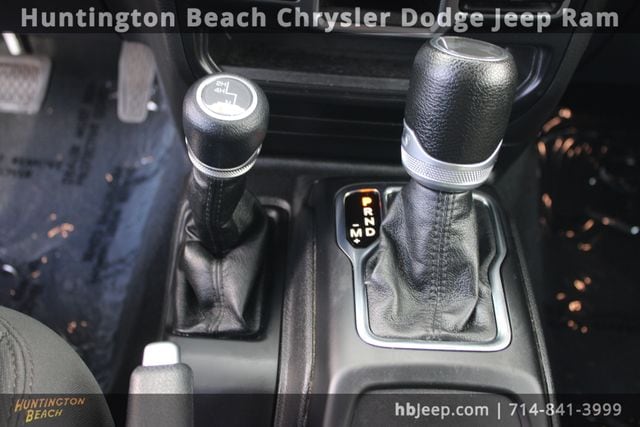 2023 Jeep Wrangler 4-Door Sport - Photo 14