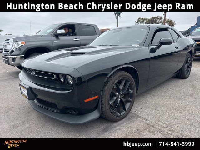2018 Dodge Challenger SXT's photo