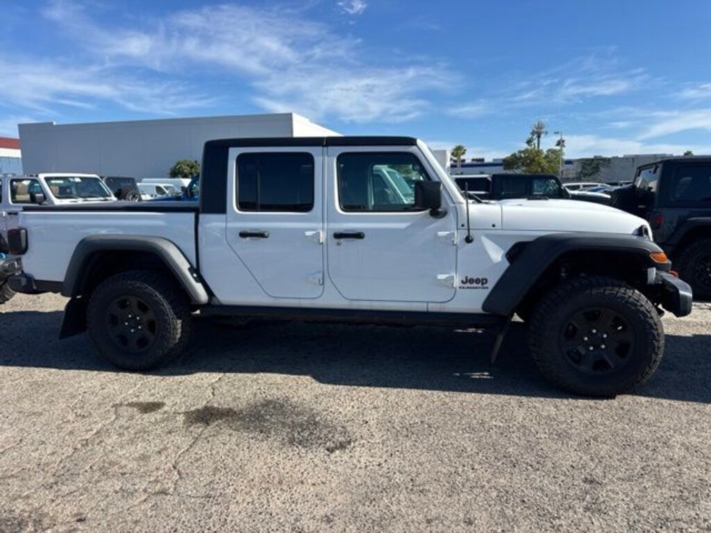Used 2021 Jeep Gladiator Mojave Truck