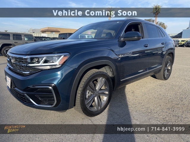 2022 Volkswagen Atlas Cross Sport SEL R-Line's photo