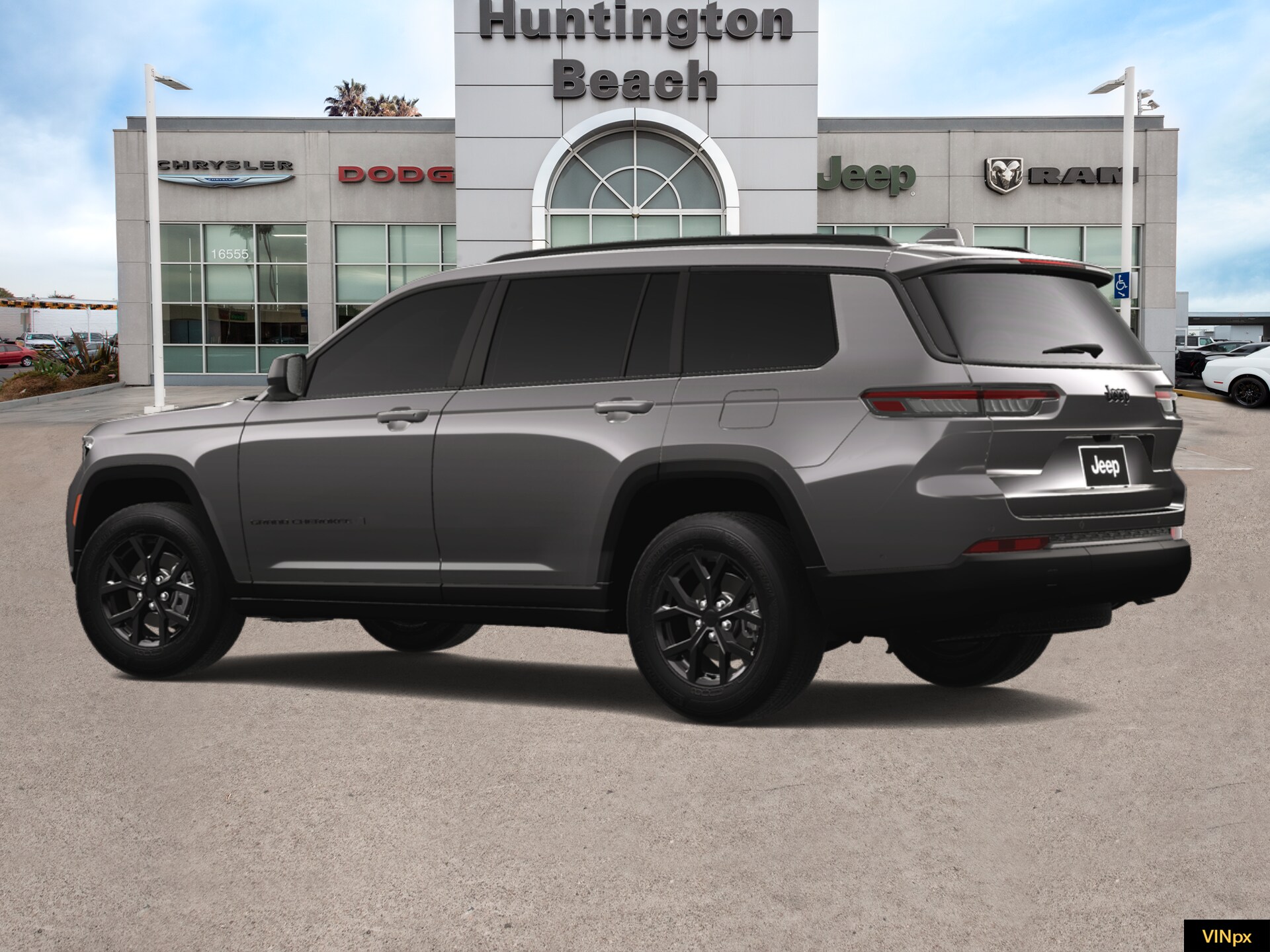 2025 Jeep Grand Cherokee Altitude photo 4