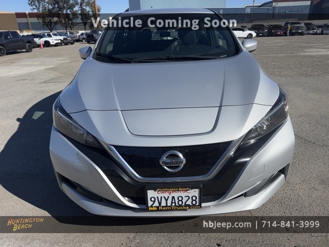Used 2022 Nissan LEAF SV with VIN 1N4AZ1CV1NC561343 for sale in Huntington Beach, CA