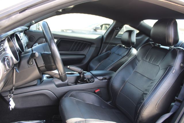2021 Ford Mustang GT Premium - Photo 27