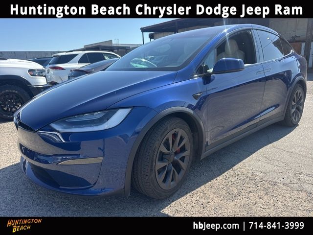 2023 Tesla Model X's photo