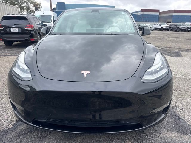 Used 2022 Tesla Model Y Long Range with VIN 7SAYGDEE0NF425546 for sale in Huntington Beach, CA