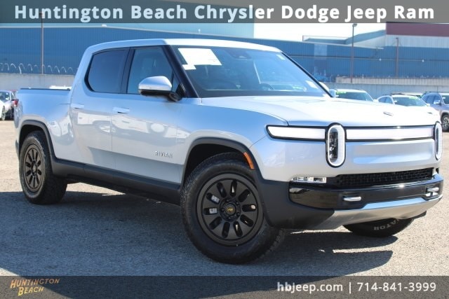 2024 Rivian R1T Adventure's photo