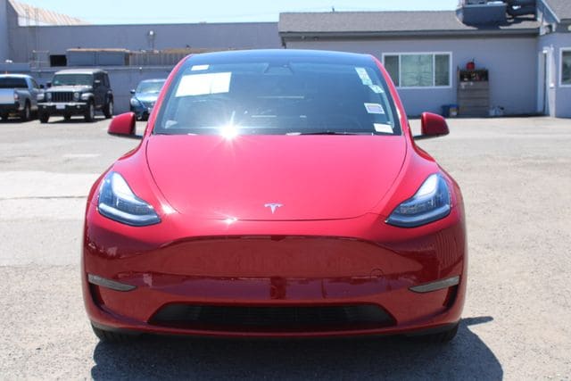 Used 2022 Tesla Model Y Long Range with VIN 7SAYGAEE7NF366736 for sale in Huntington Beach, CA