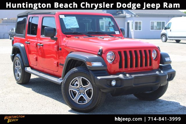 2022 Jeep Wrangler Sport S's photo