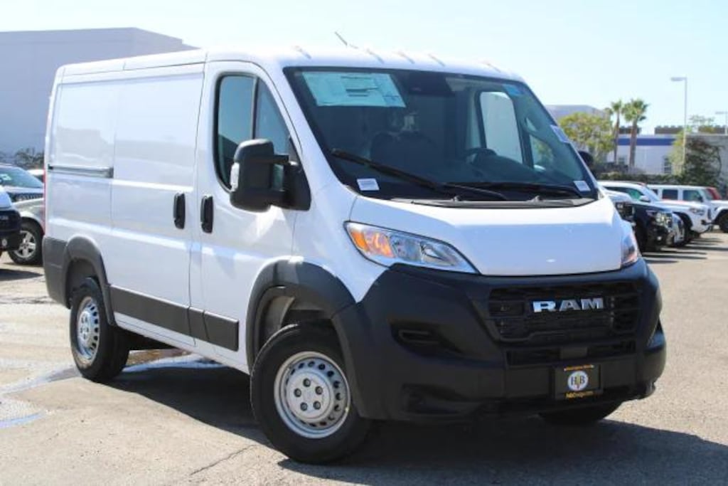 New 2026 Ram ProMaster 1500 Low Roof FWD Cargo Van
