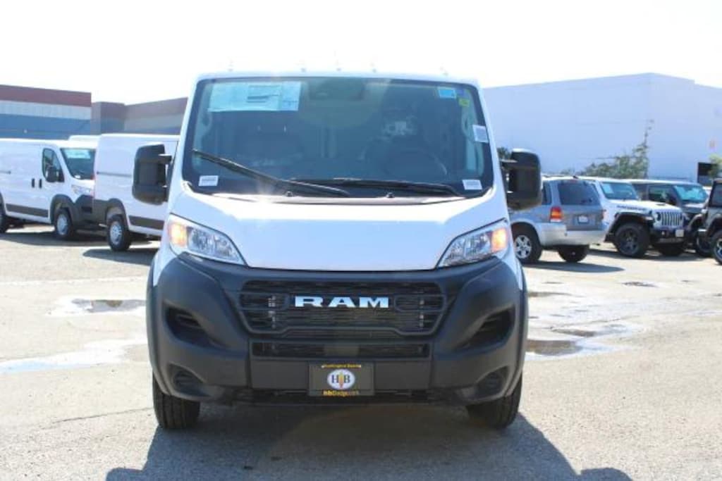 New 2026 Ram ProMaster 1500 Low Roof FWD Cargo Van