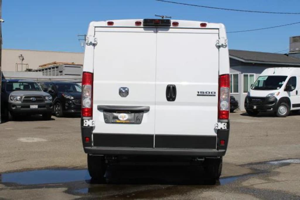New 2026 Ram ProMaster 1500 Low Roof FWD Cargo Van