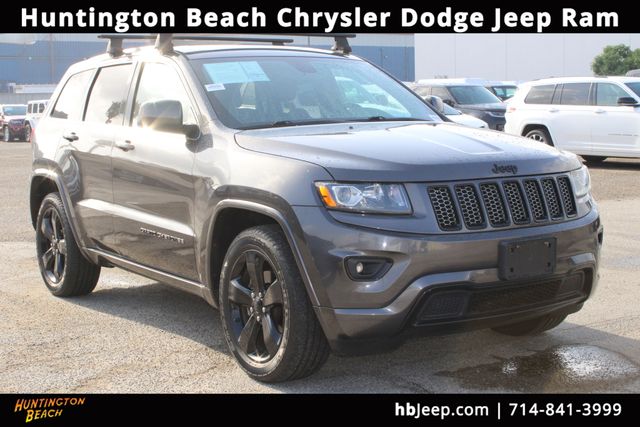 2015 Jeep Grand Cherokee Altitude's photo