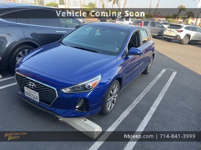 2020 Hyundai Elantra GT Base photo 4