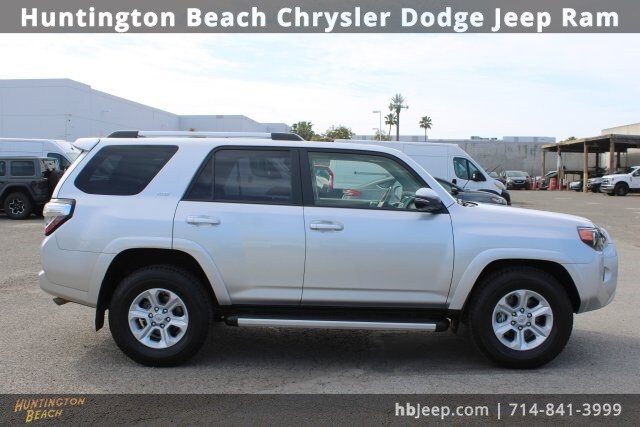 2023 Toyota 4Runner SR5 Premium photo 3