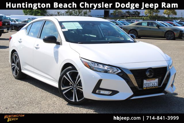 2022 Nissan Sentra SR CVT's photo