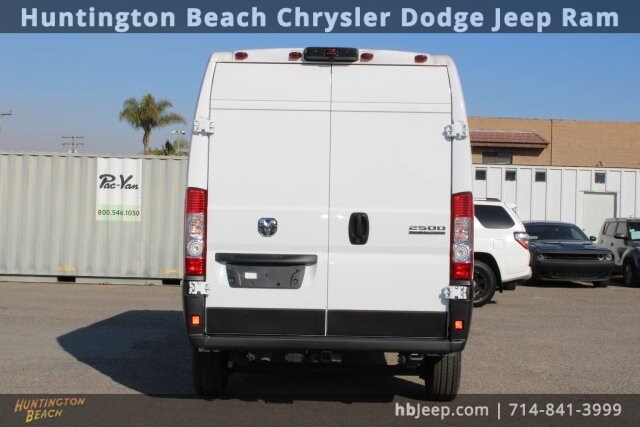 2023 Ram ProMaster 2500 Cargo Van photo 3