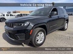 2023 Jeep Grand Cherokee Laredo SUV