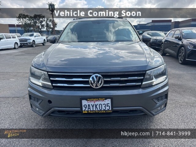 2018 Volkswagen Tiguan SE photo 2