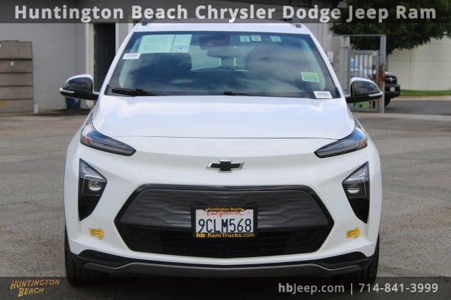 Used 2022 Chevrolet Bolt EUV LT with VIN 1G1FY6S08N4133469 for sale in Huntington Beach, CA