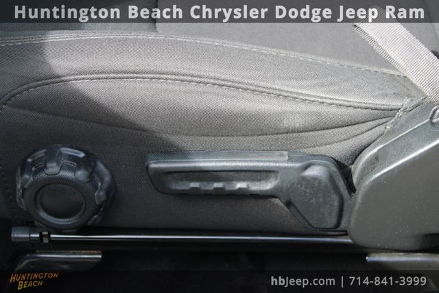 2023 Jeep Wrangler 4-Door Sport - Photo 30