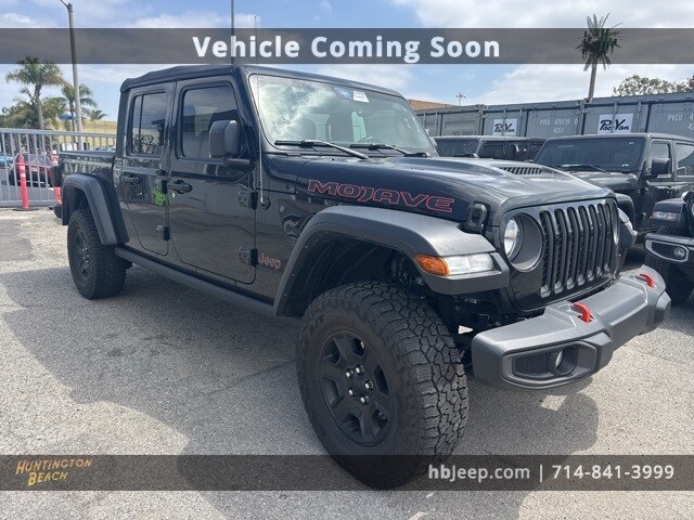 2022 Jeep Gladiator Mojave photo 3