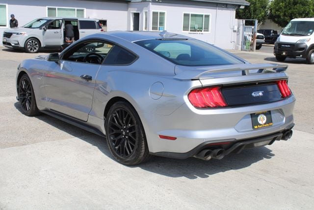 2021 Ford Mustang GT Premium - Photo 6