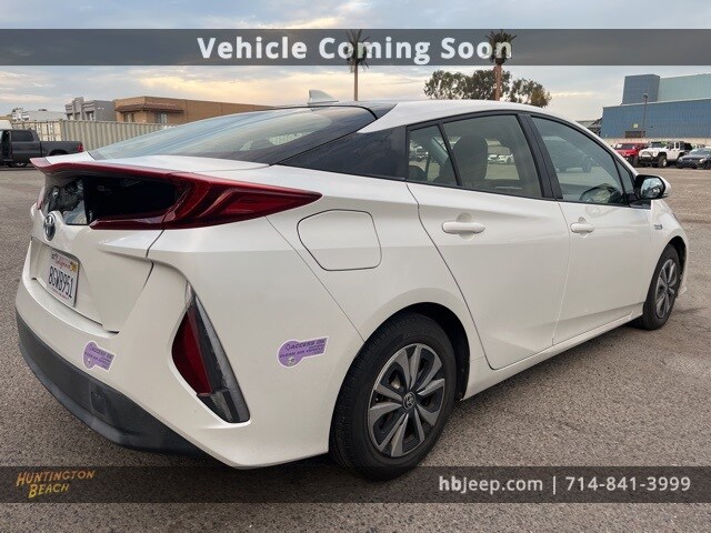 2018 Toyota Prius Prime Plus photo 2