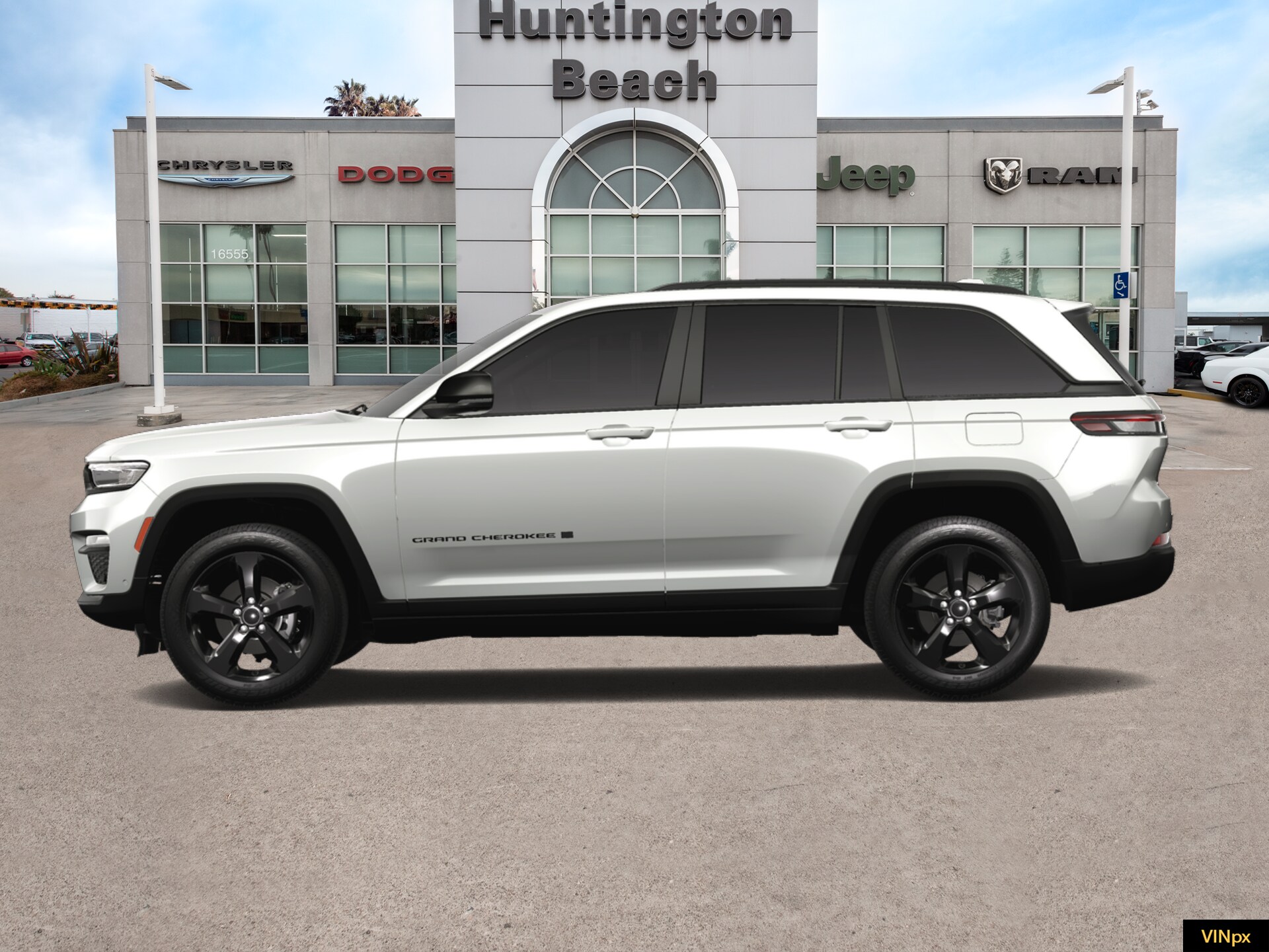 2025 Jeep Grand Cherokee Limited photo 2